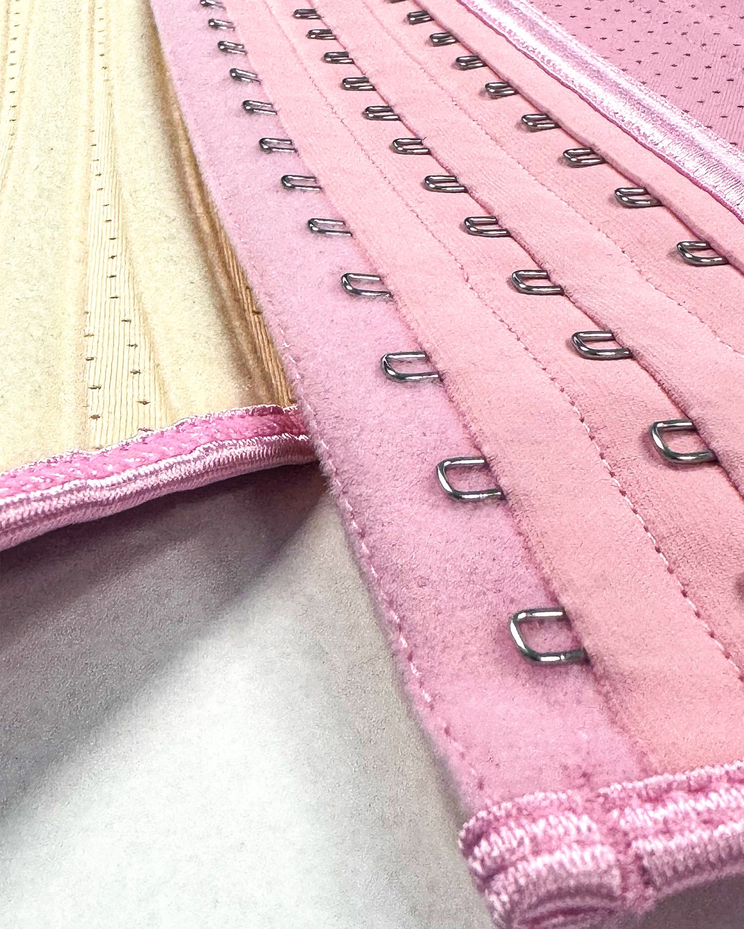 Faja Corset Térmica Rosa - Control, Comodidad y Estilo